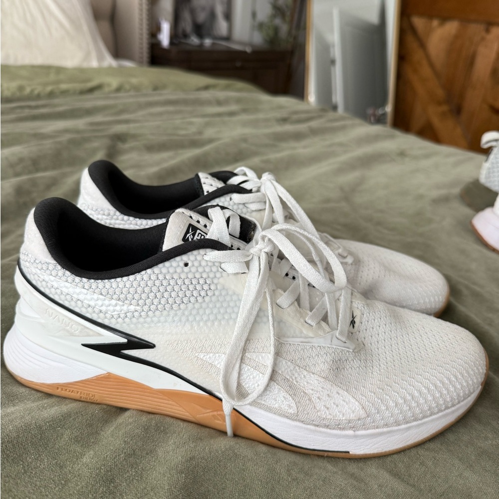 Reebok White and Black Training Shoes
